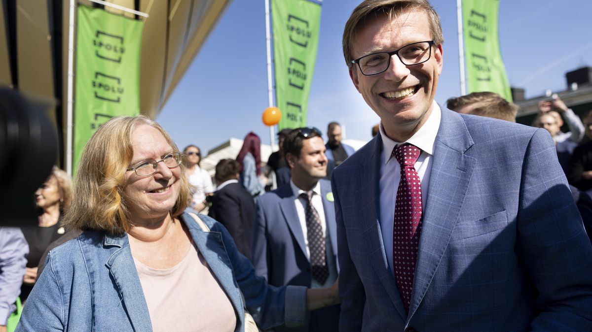 Spolu představilo malý program a velkého bubáka